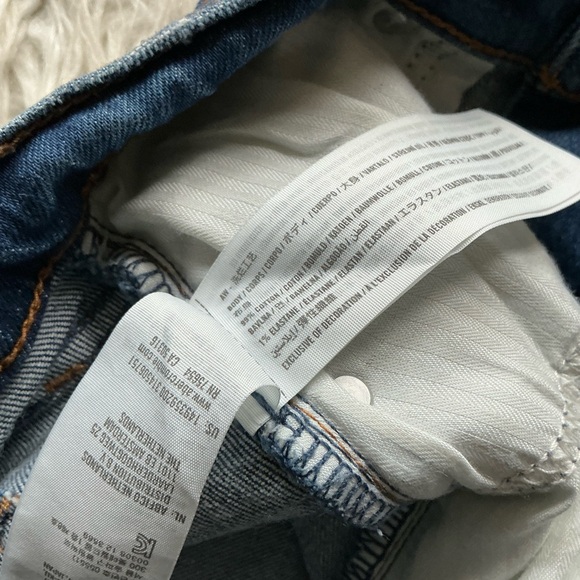 Abercrombie Curve Love The Cutoff Short High Rise - Picture 3 of 4